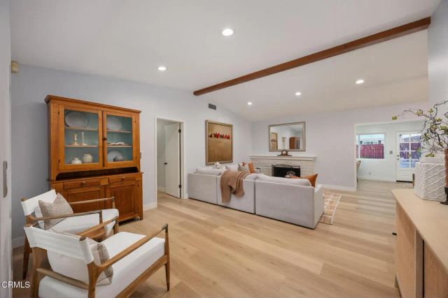 4733 Angeles Crest Highway, La Canada Flintridge, CA 91011