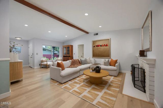 4733 Angeles Crest Highway, La Canada Flintridge, CA 91011