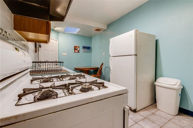 2242 Milligan Ave, Swissvale, PA 15218