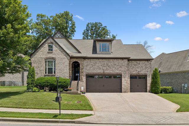 2553 Hessey Pass, Mount Juliet, TN 37122