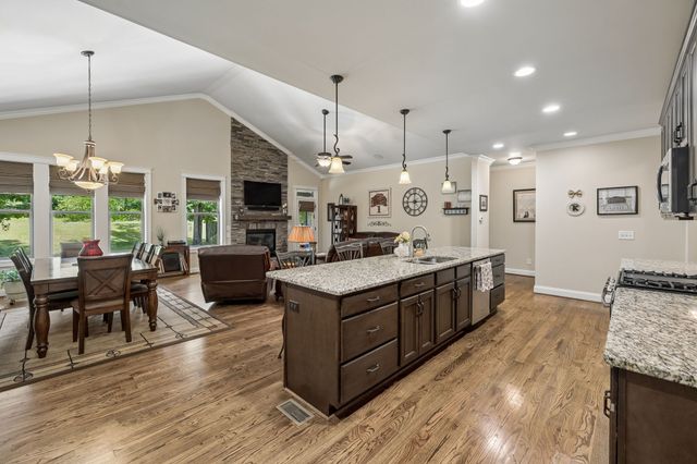 2553 Hessey Pass, Mount Juliet, TN 37122