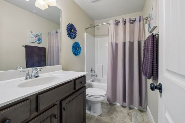2553 Hessey Pass, Mount Juliet, TN 37122
