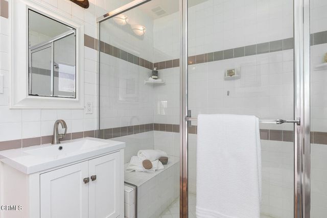 3600 Buena Vista Avenue, Glendale, CA 91208