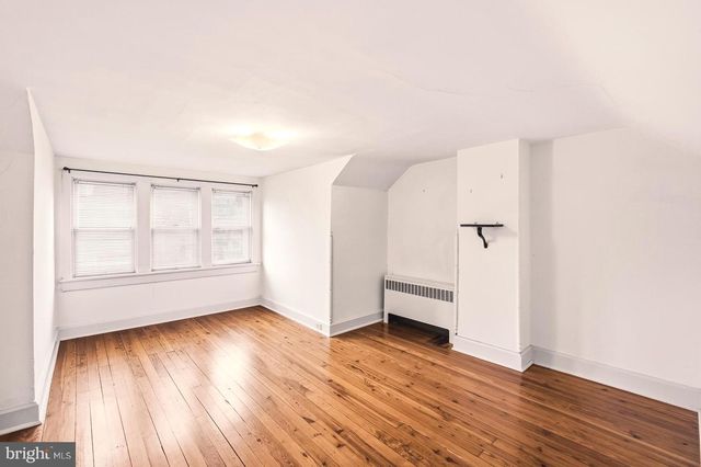 42 E WALL ST, Bethlehem, PA 18018