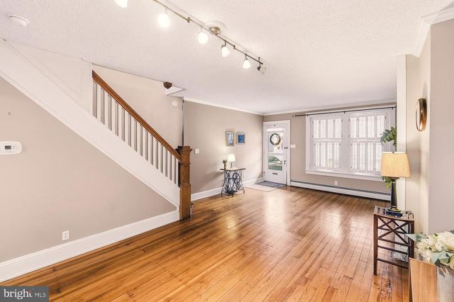 42 E WALL ST, Bethlehem, PA 18018