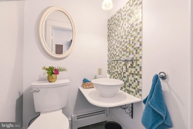 42 E WALL ST, Bethlehem, PA 18018