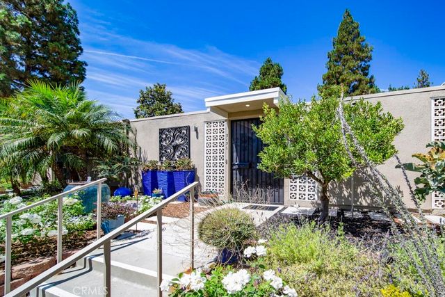 315 Ave Castilla C, Laguna Woods, CA 92637