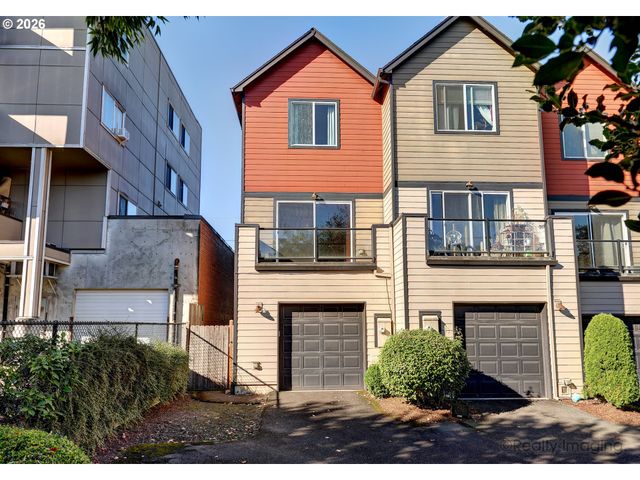 7122 Ne M L KING Blvd, Portland, OR 97211