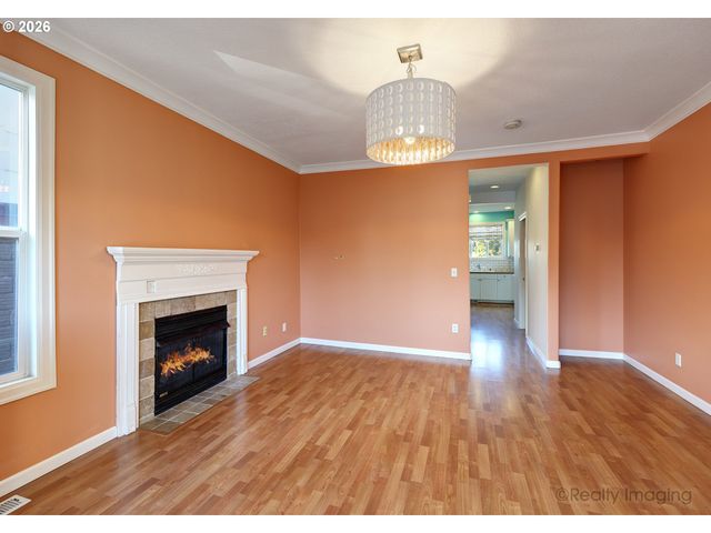 7122 Ne M L KING Blvd, Portland, OR 97211