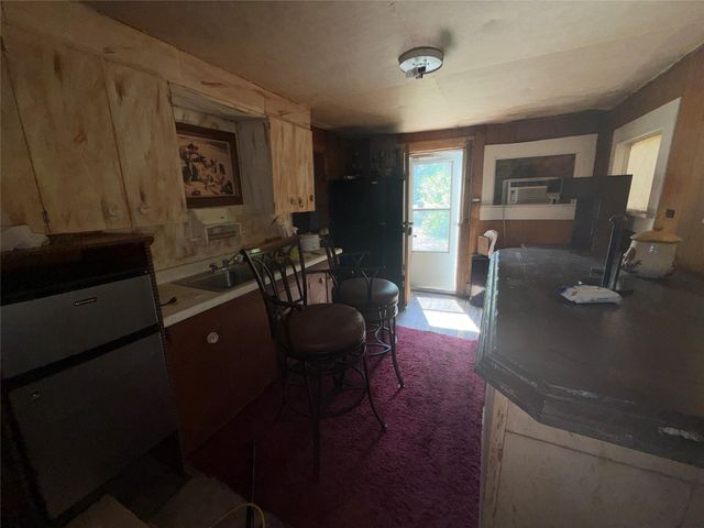515 4th Street, Texas City, TX 77590