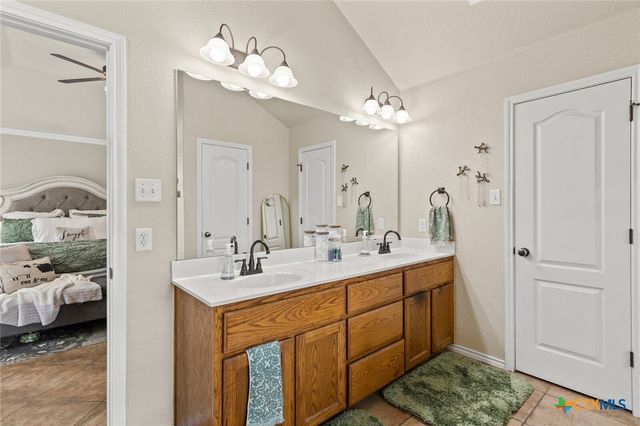 2002 Carriage House Drive, Temple, TX 76502