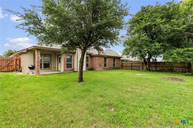 2002 Carriage House Drive, Temple, TX 76502