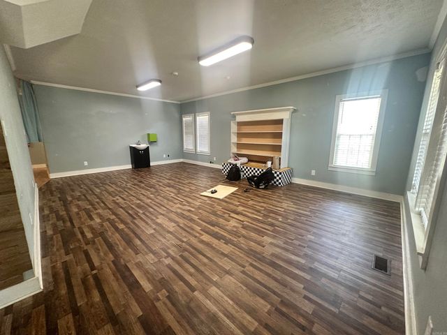 2012 Martin Street, Conway, AR 72034