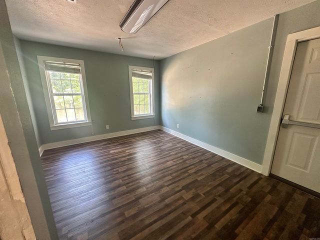 2012 Martin Street, Conway, AR 72034
