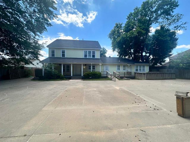 2012 Martin Street, Conway, AR 72034