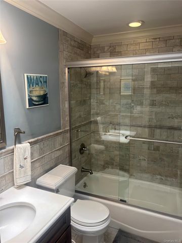 34 Southgate Circle, Massapequa Park, NY 11762