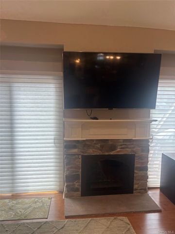 34 Southgate Circle, Massapequa Park, NY 11762