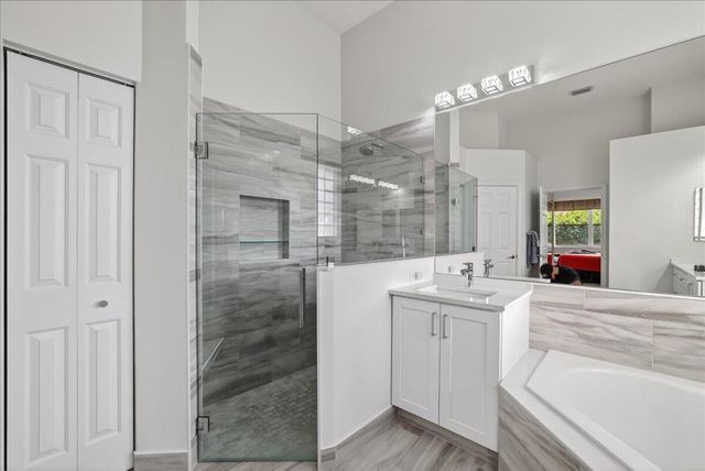 7196 Lorenzo Lane, Delray Beach, FL 33446