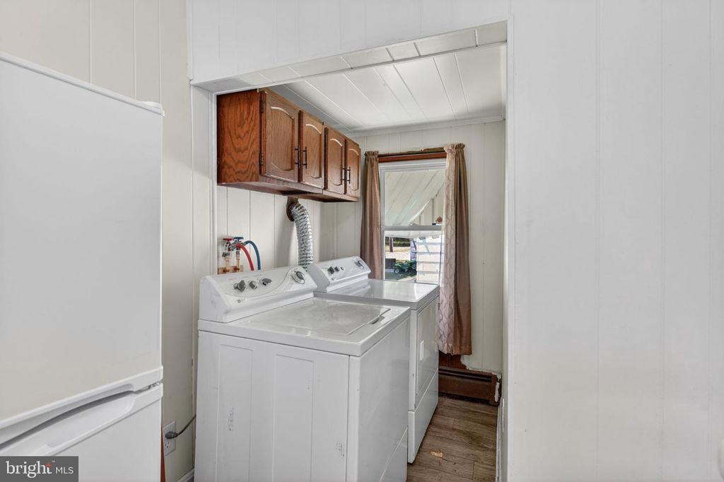 Image 19 of property listing at 722 GLASGOW ST, Cambridge, MD 21613