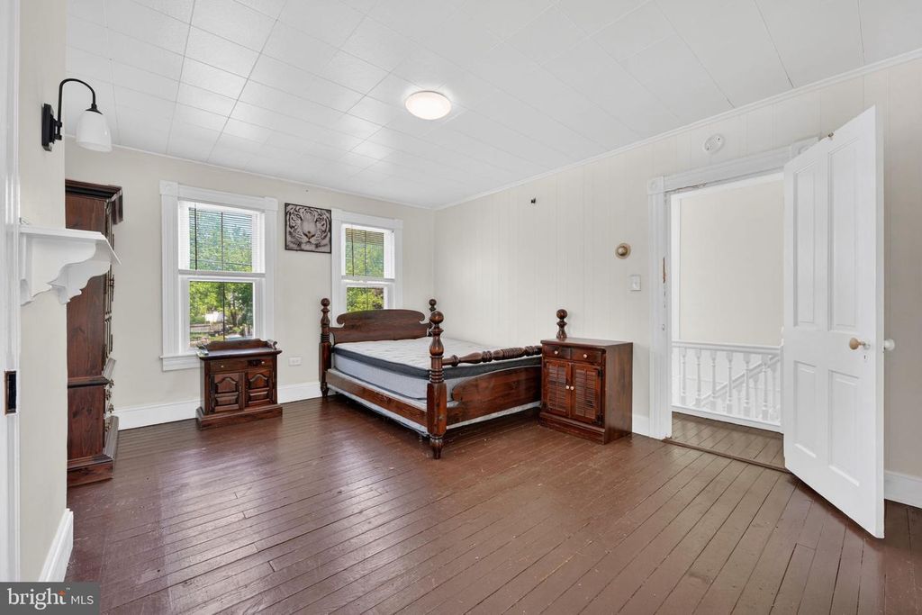 Image 25 of property listing at 722 GLASGOW ST, Cambridge, MD 21613