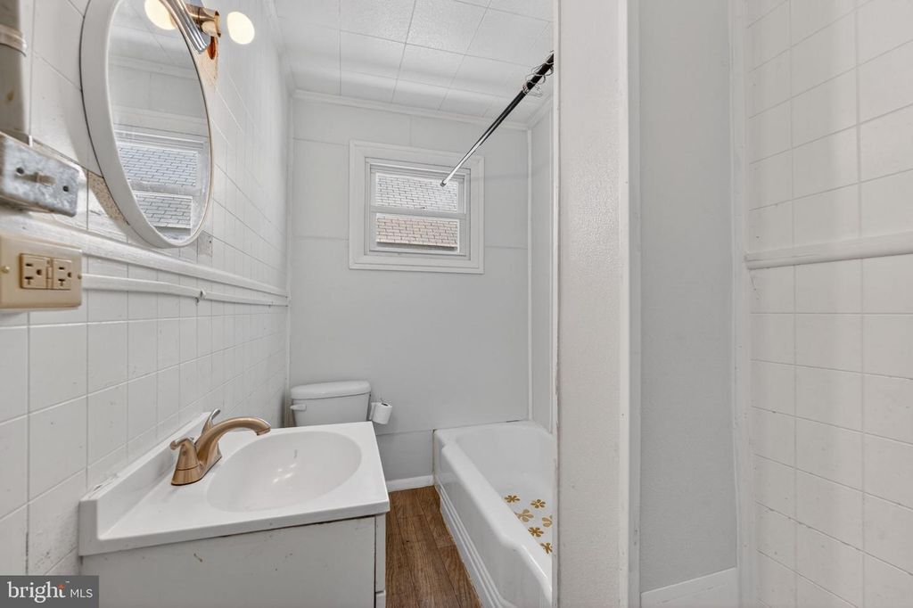 Image 29 of property listing at 722 GLASGOW ST, Cambridge, MD 21613