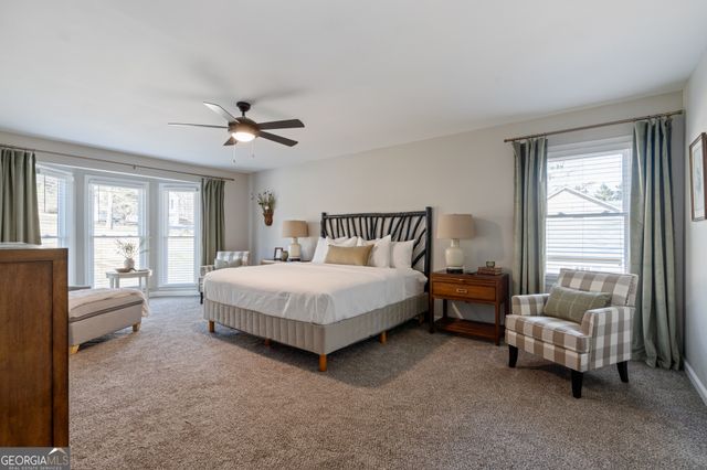 17 Rock Crest Circle SE, Cartersville, GA 30121