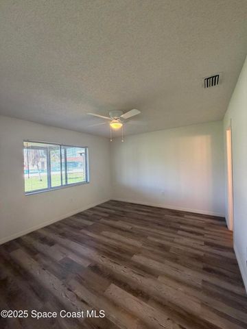 1601 Jolson Court, Merritt Island, FL 32953