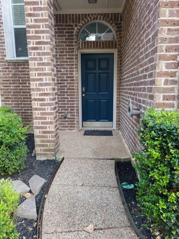 8686 Coppertowne Lane, Dallas, TX 75243