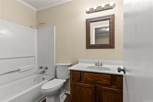 1610 Calgary Trail, Little Rock, AR 72211