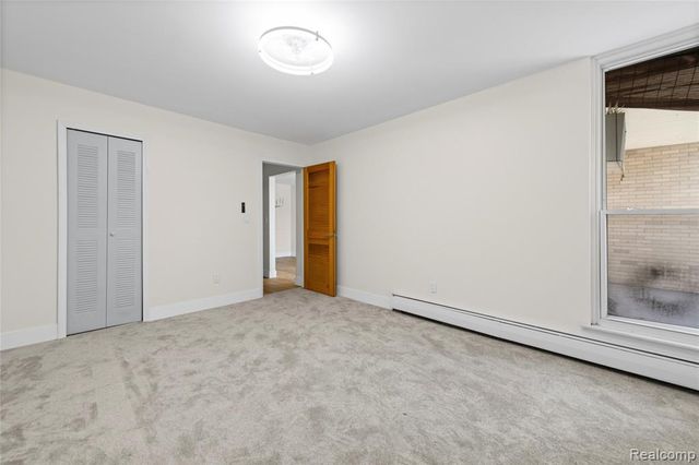 4921 Crooks Road N10, Royal Oak, MI 48073