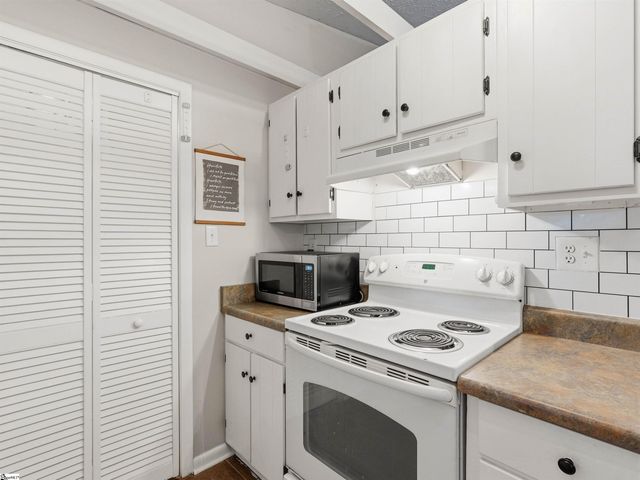 106 Clearfield Road, Greenville, SC 29607