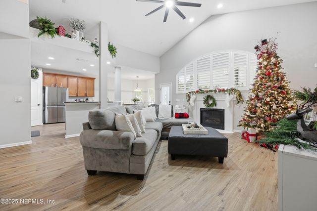 2301 COUNTRY SIDE Drive, Fleming Island, FL 32003