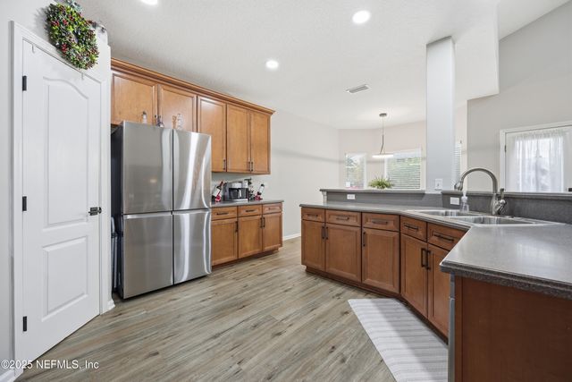 2301 COUNTRY SIDE Drive, Fleming Island, FL 32003