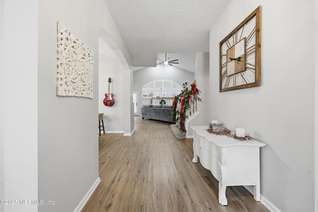 2301 COUNTRY SIDE Drive, Fleming Island, FL 32003