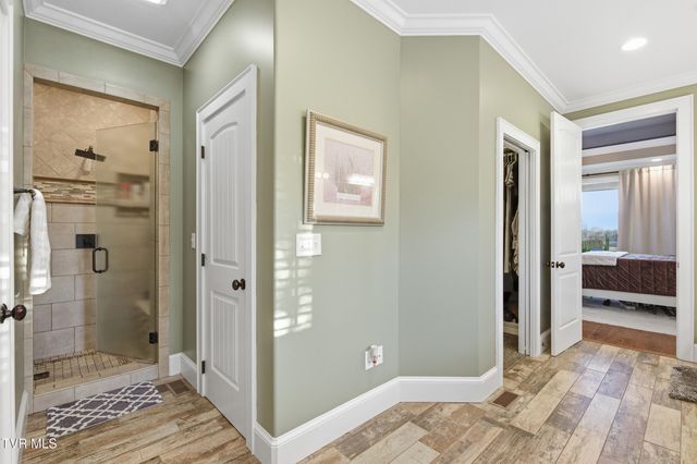 306 East Hawthorne Court, Greeneville, TN 37745