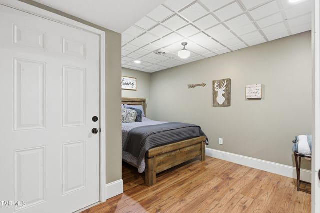 306 East Hawthorne Court, Greeneville, TN 37745