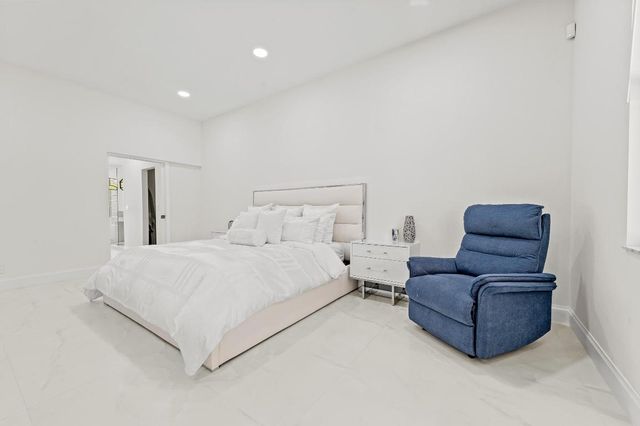 15922 83rd Lane N, Loxahatchee, FL 33470