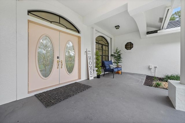 15922 83rd Lane N, Loxahatchee, FL 33470