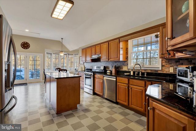 128 VERMONT RD, Reading, PA 19608