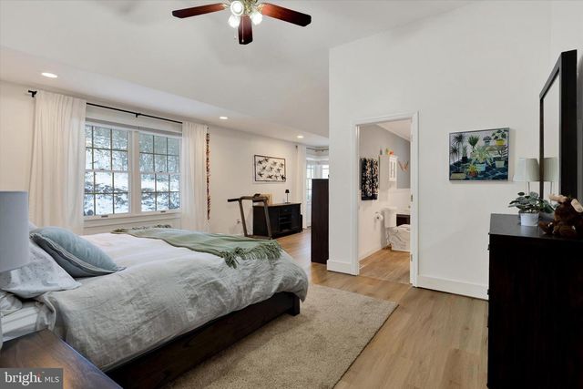 128 VERMONT RD, Reading, PA 19608