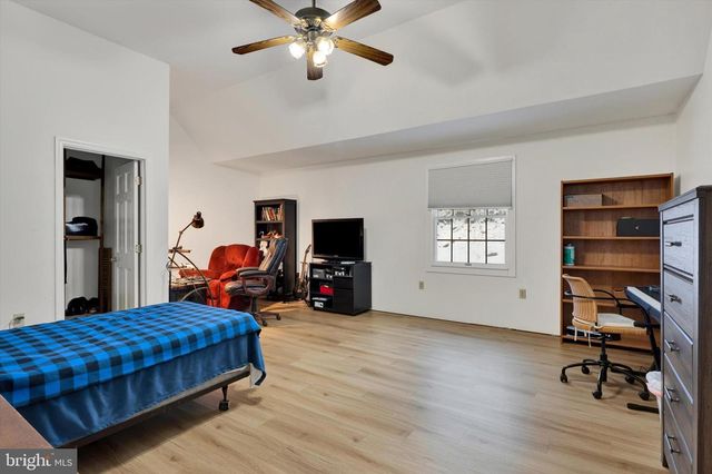 128 VERMONT RD, Reading, PA 19608