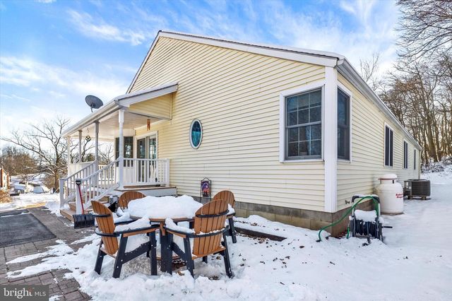 128 VERMONT RD, Reading, PA 19608