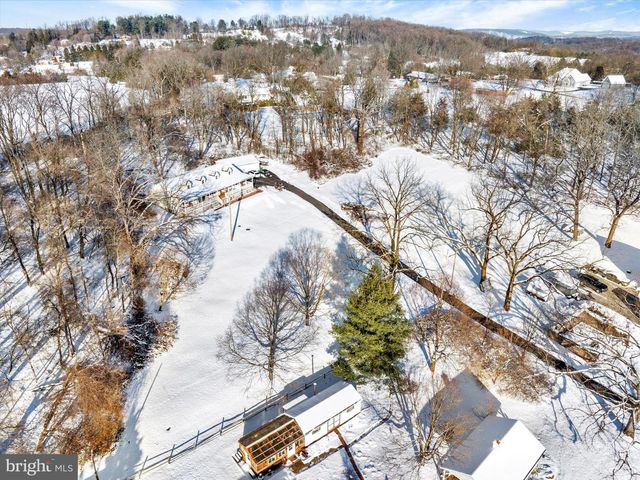 128 VERMONT RD, Reading, PA 19608