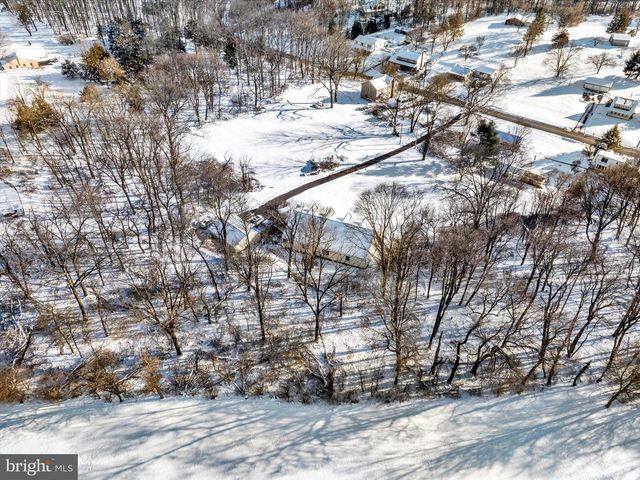 128 VERMONT RD, Reading, PA 19608