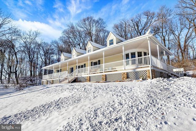 128 VERMONT RD, Reading, PA 19608