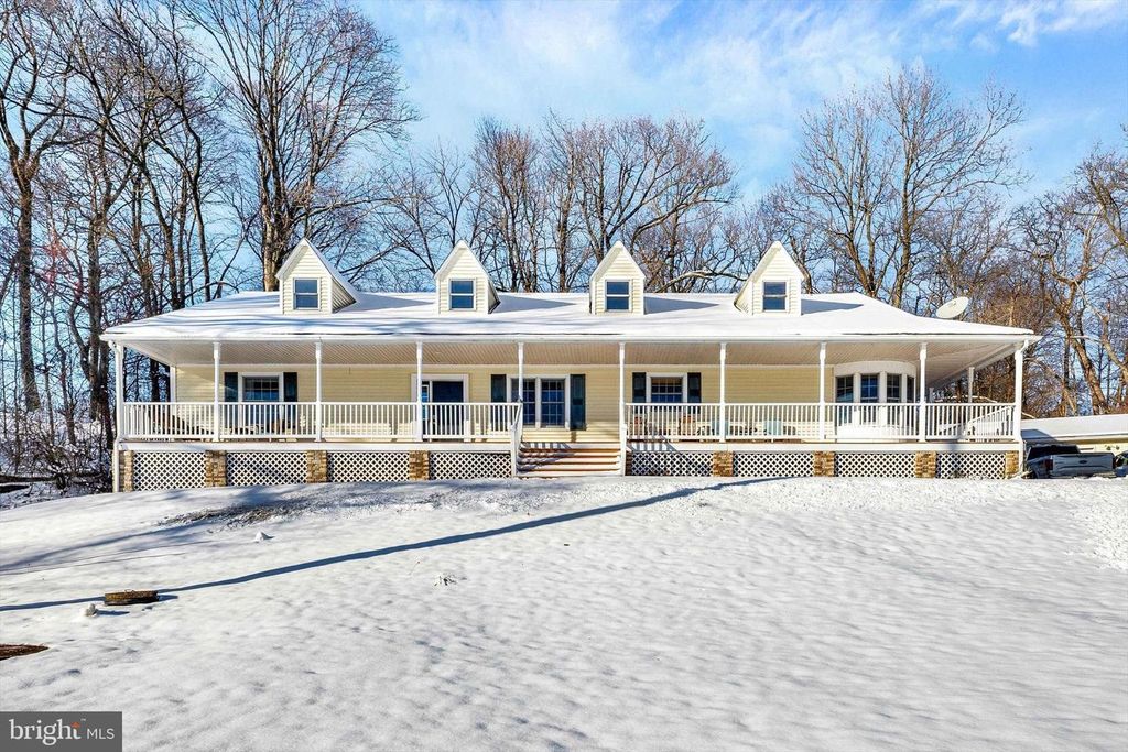 128 VERMONT RD, Reading, PA 19608