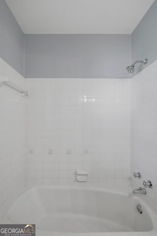 1809 Green Valley Lane, Albany, GA 31707