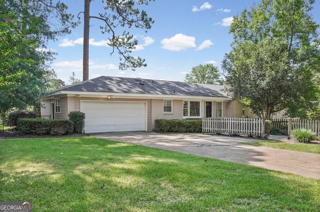 1809 Green Valley Lane, Albany, GA 31707