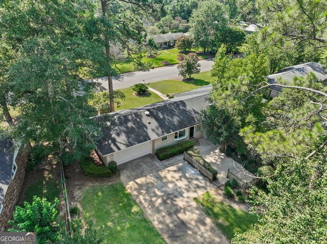 1809 Green Valley Lane, Albany, GA 31707