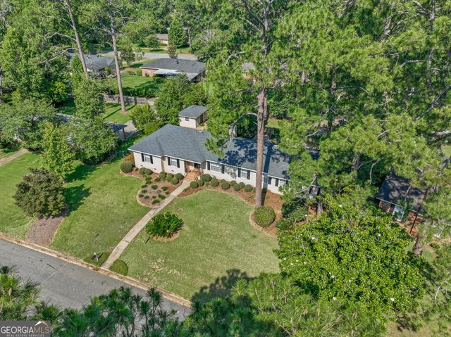 1809 Green Valley Lane, Albany, GA 31707
